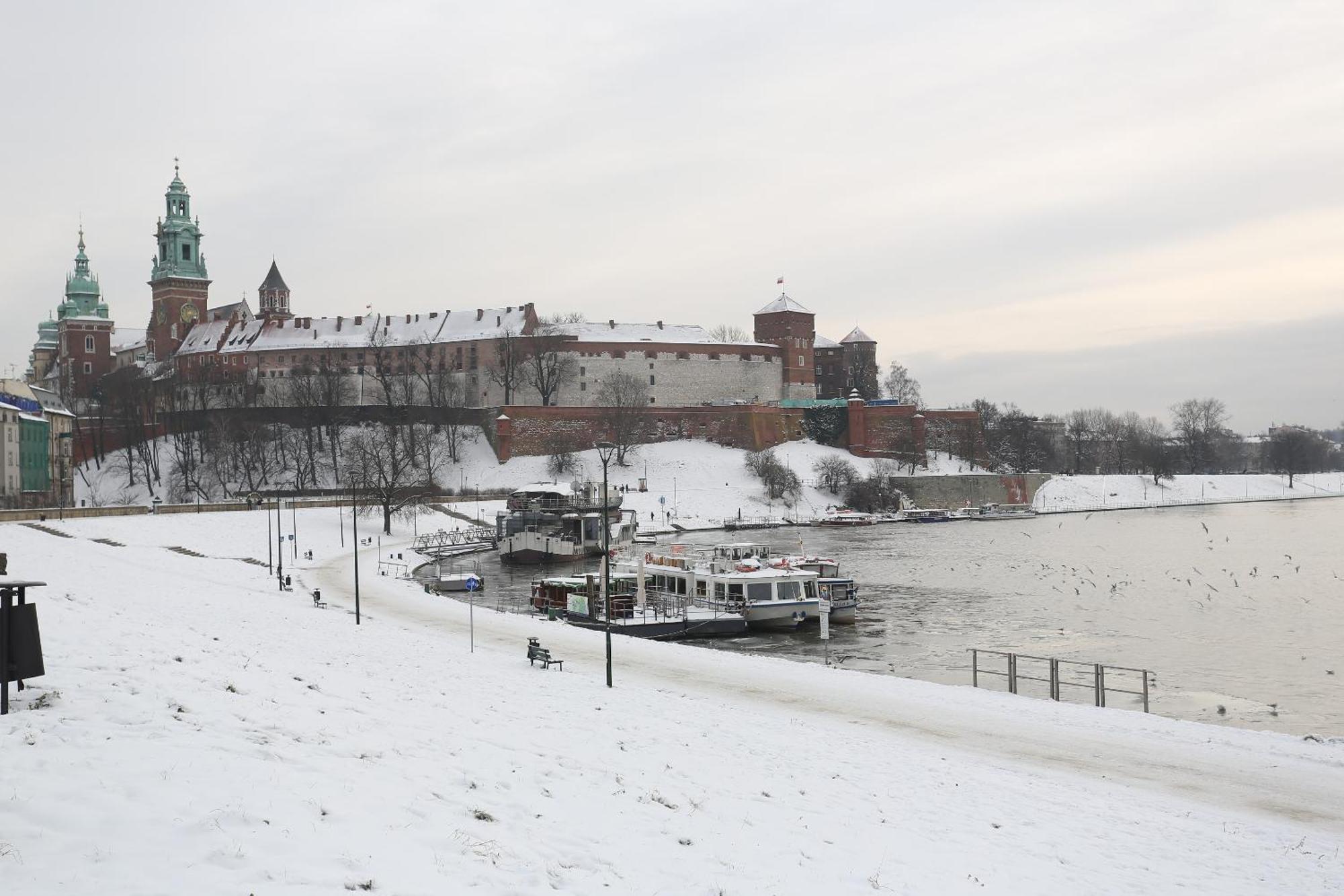 Cozy Studio Perfect For Couples, Cracow Old Town คราคูฟ ภายนอก รูปภาพ