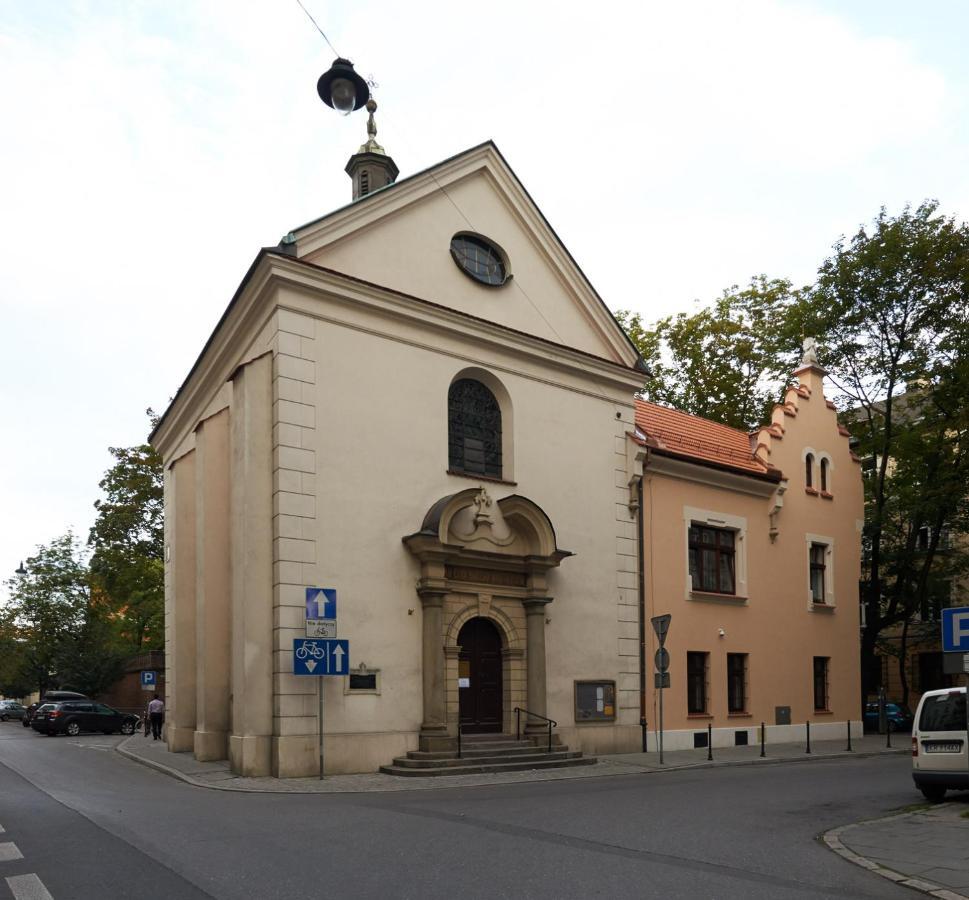 Cozy Studio Perfect For Couples, Cracow Old Town คราคูฟ ภายนอก รูปภาพ